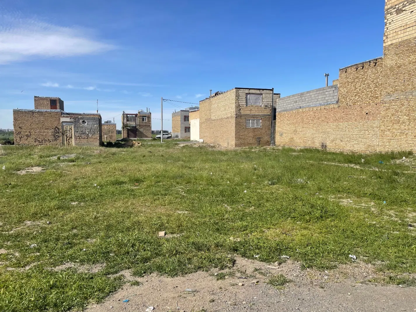 زمین مسگونی مناسب ساخت حسن اباد کوچه باباخان
