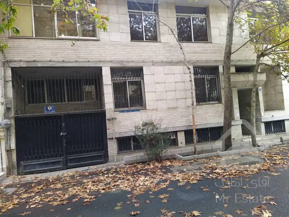 فروش حیاط جنوبی متراژ 180ولیعصر