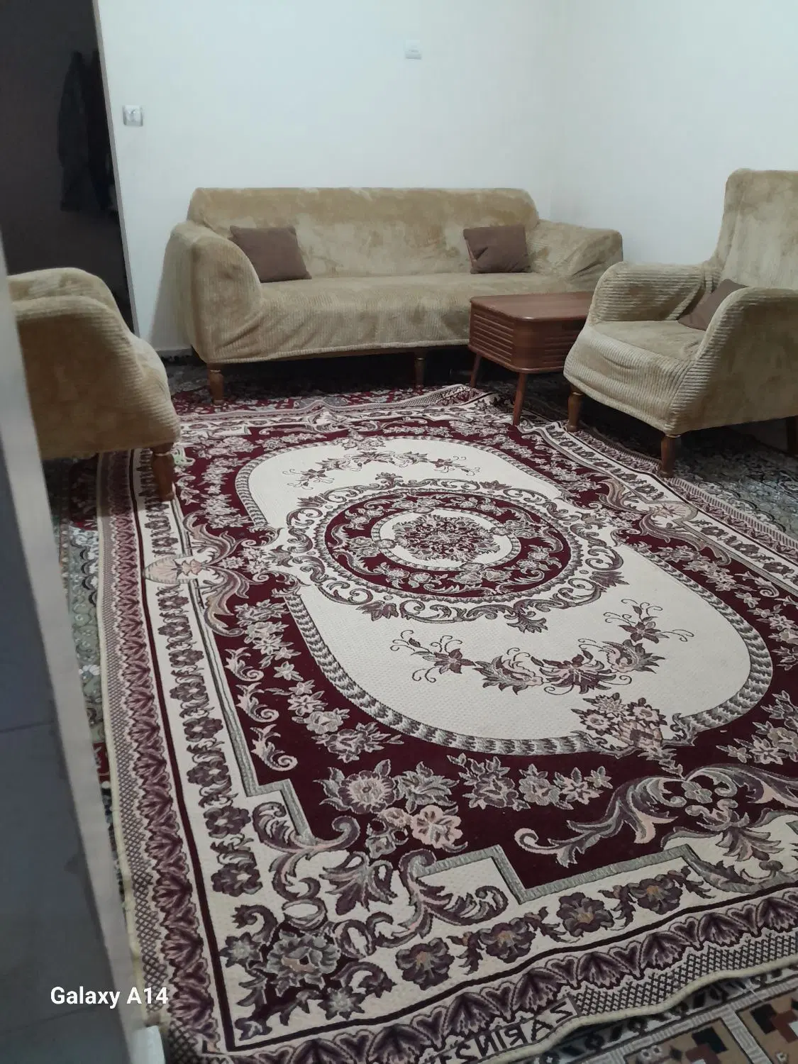 70متری پارکینگ آسانسور