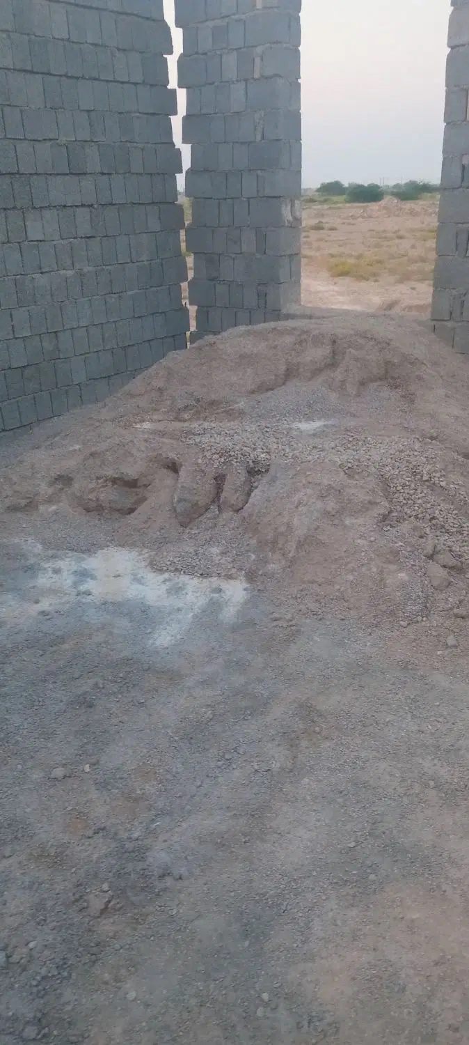 خونی نیم کاره