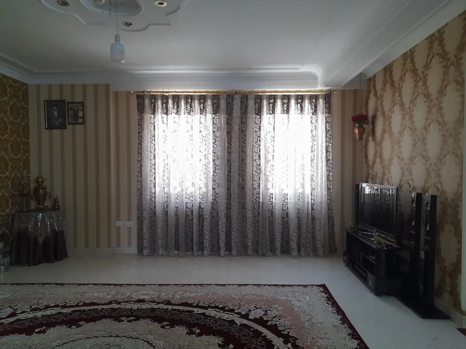 ۱۱۰ متر ۲ خواب _ کم واحد _ فول امکانات_شاهین شمالی