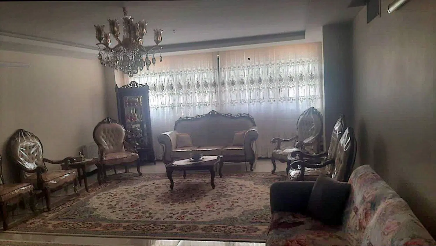 آپارتمان جنوبی 3خواب
