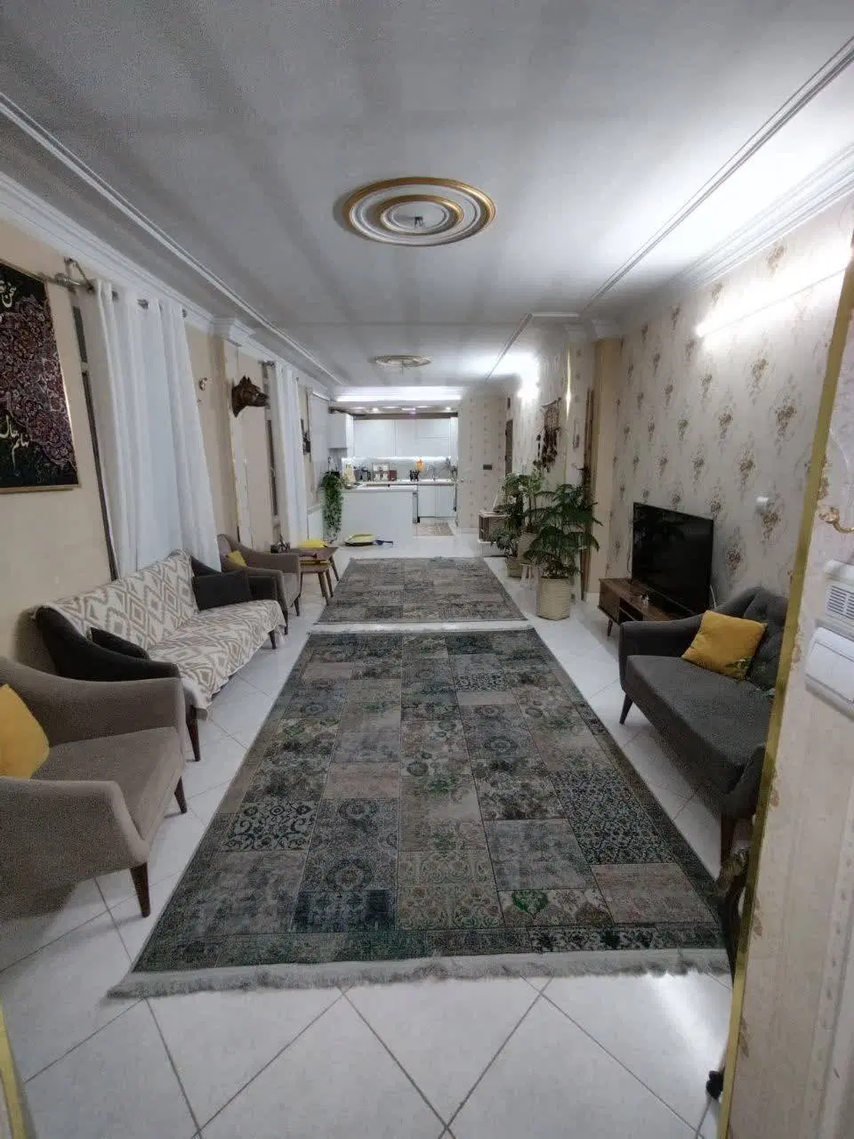 62 متر 1 خواب _ حمزه آباد