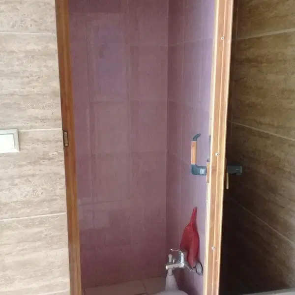 مغازه با موقعیت محلی