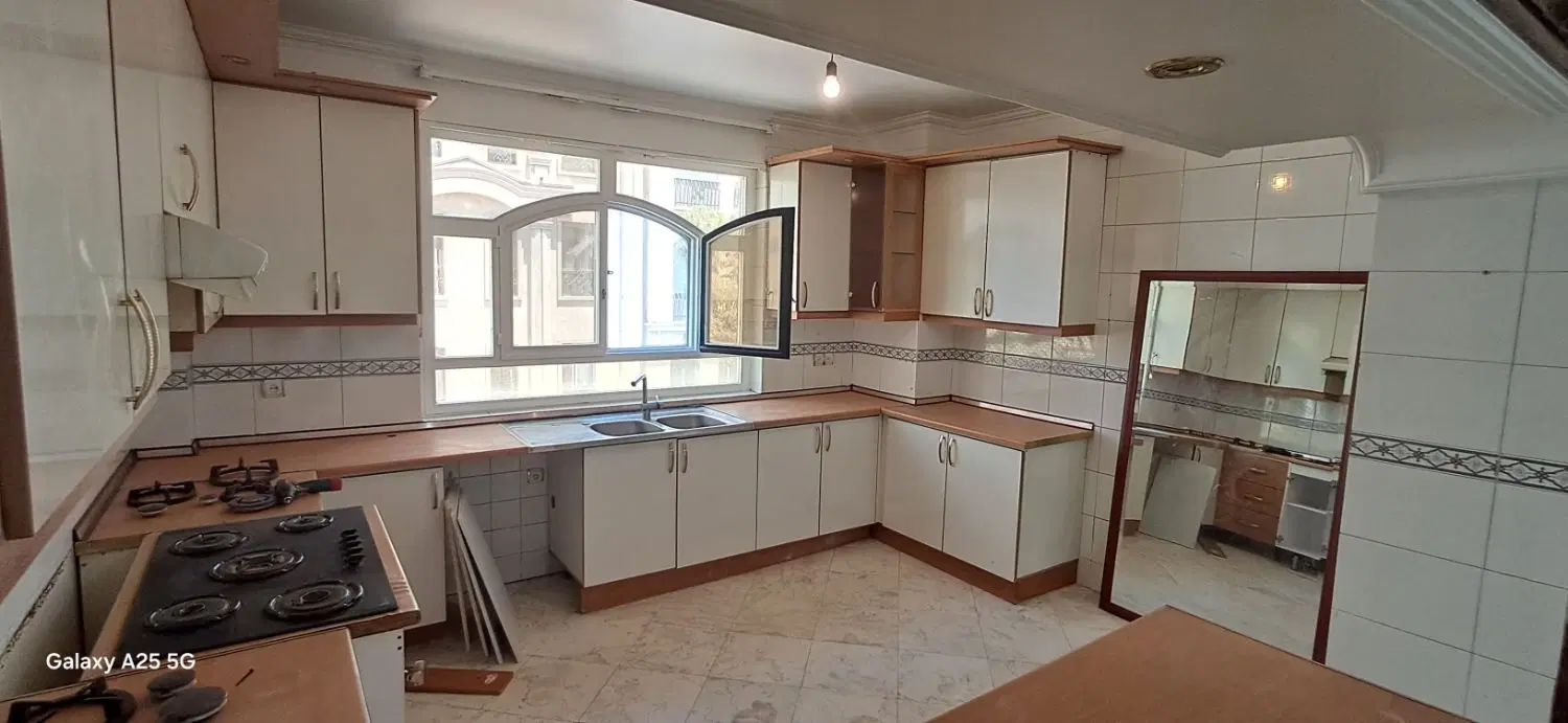جلفا_میدان کتابی_140متر_3خواب