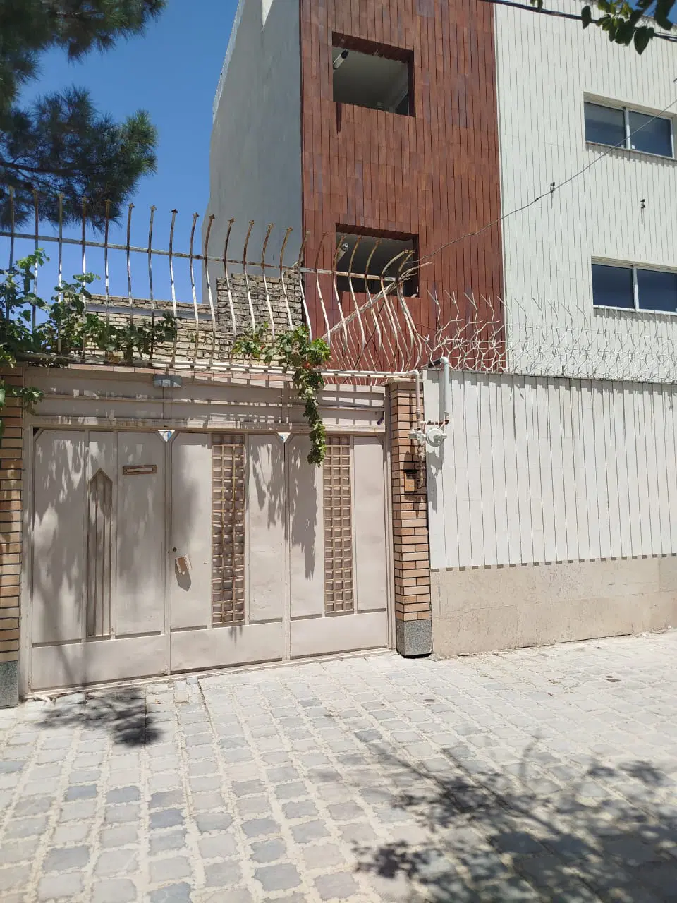 فروشی خانه منزل ویلایی