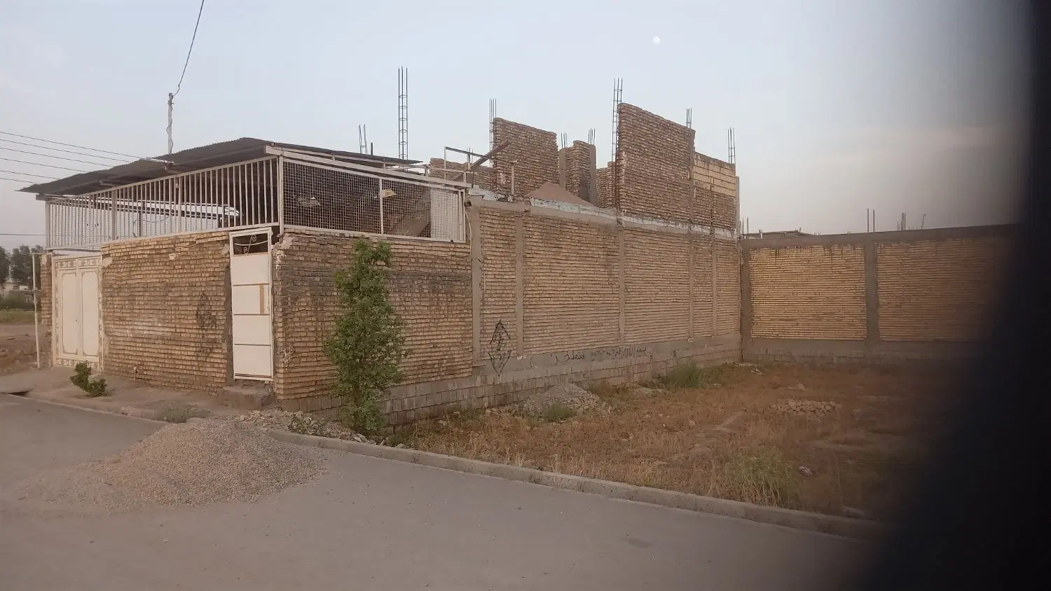 رسالت نوارقلبی قطعه ۲۹ مساحت ۱۷۰ متر