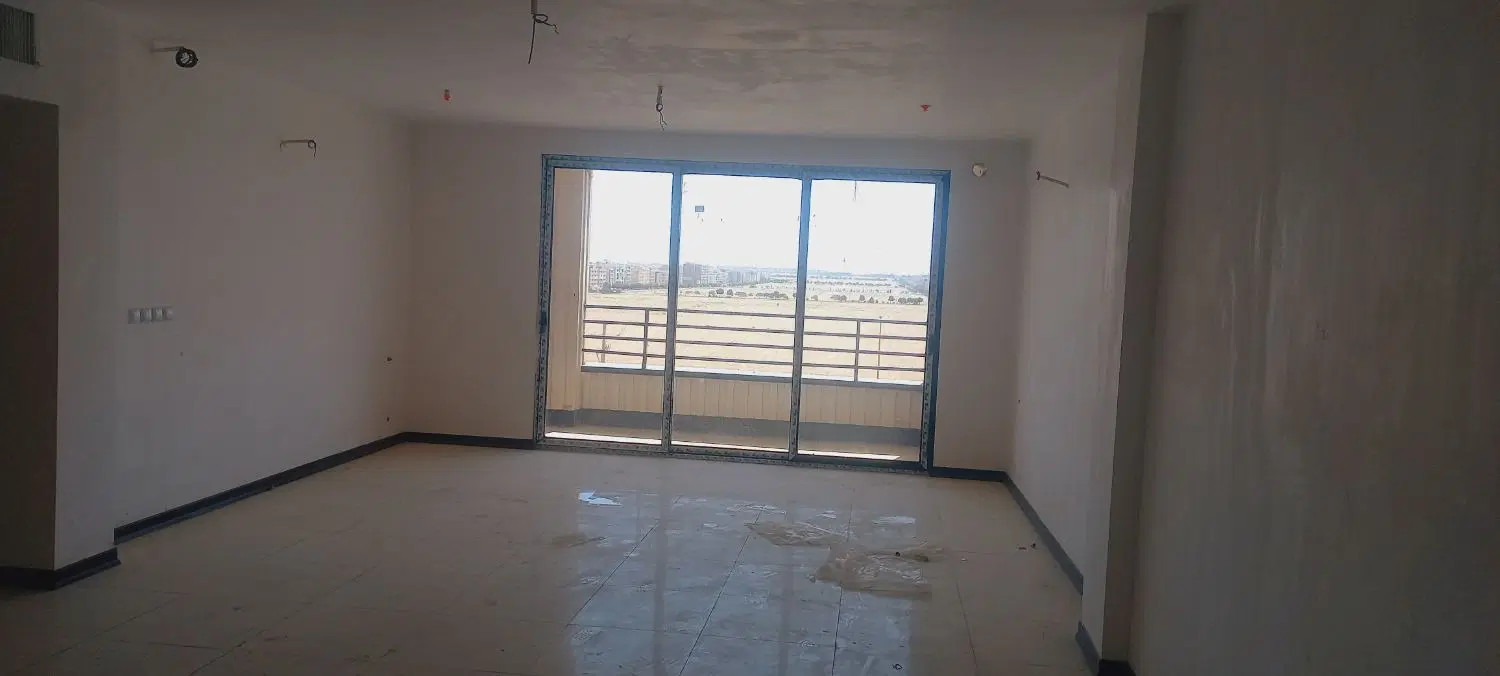 اپارتمان ۱۰۰ متری صفر