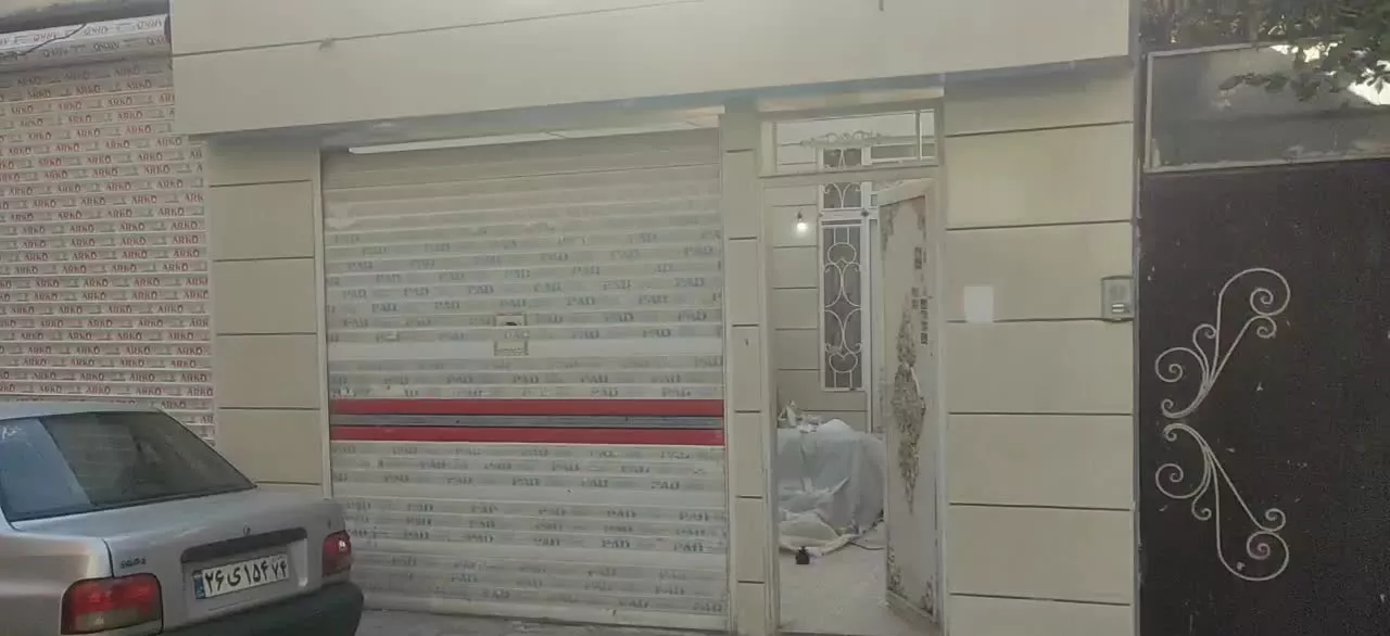 خونه ویلایی ۱۴۰ متری به همراه مغازه ۳۰متری