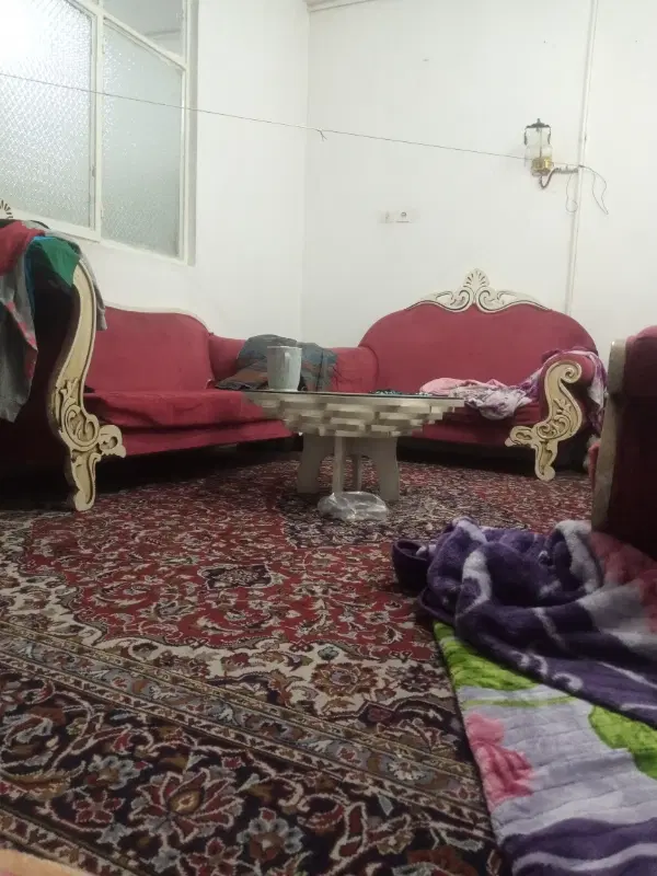 خونه دارم هم خونه میخوام