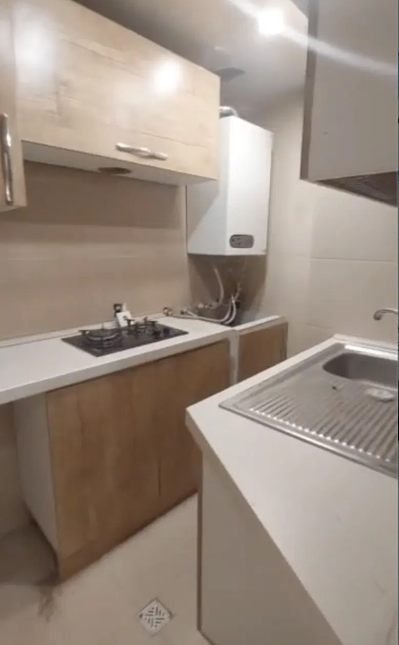 آپارتمان ۸۲ متر سند اداری مهرشهر