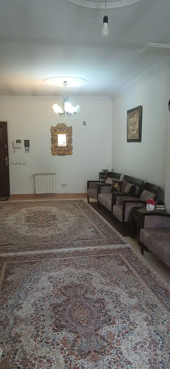 آپارتمان  62 متری چند قواره به اردیبهشت