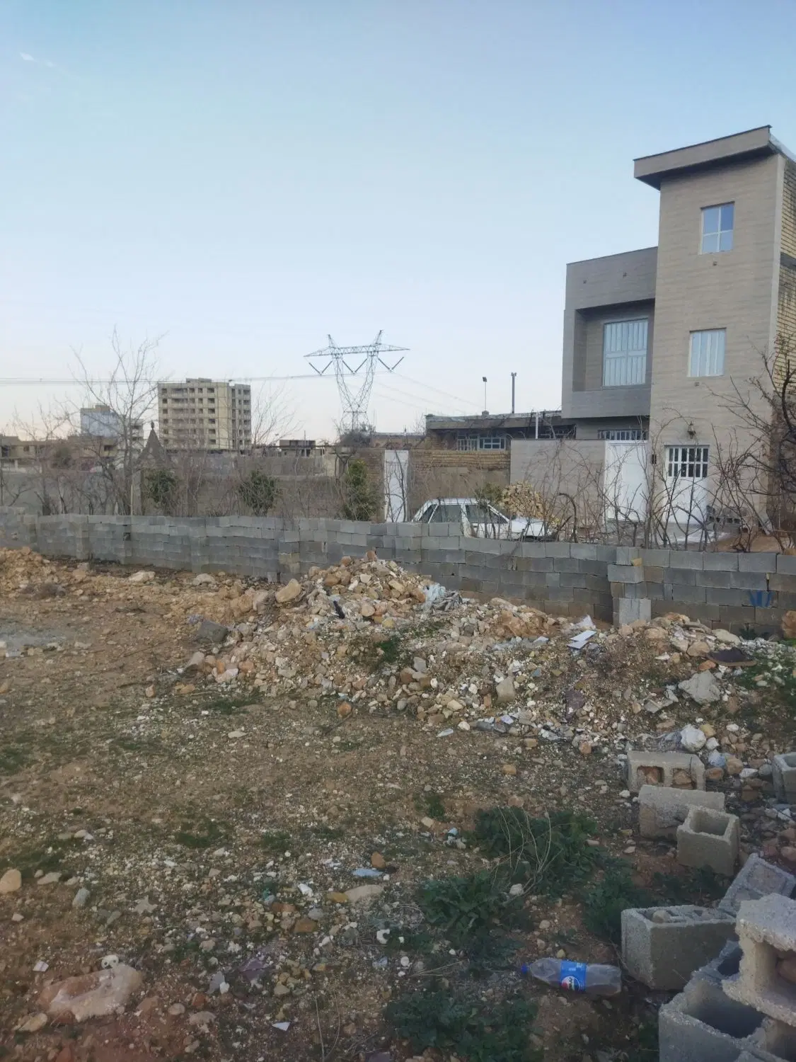 زمین ۱۵۰متری با آینده درخشان