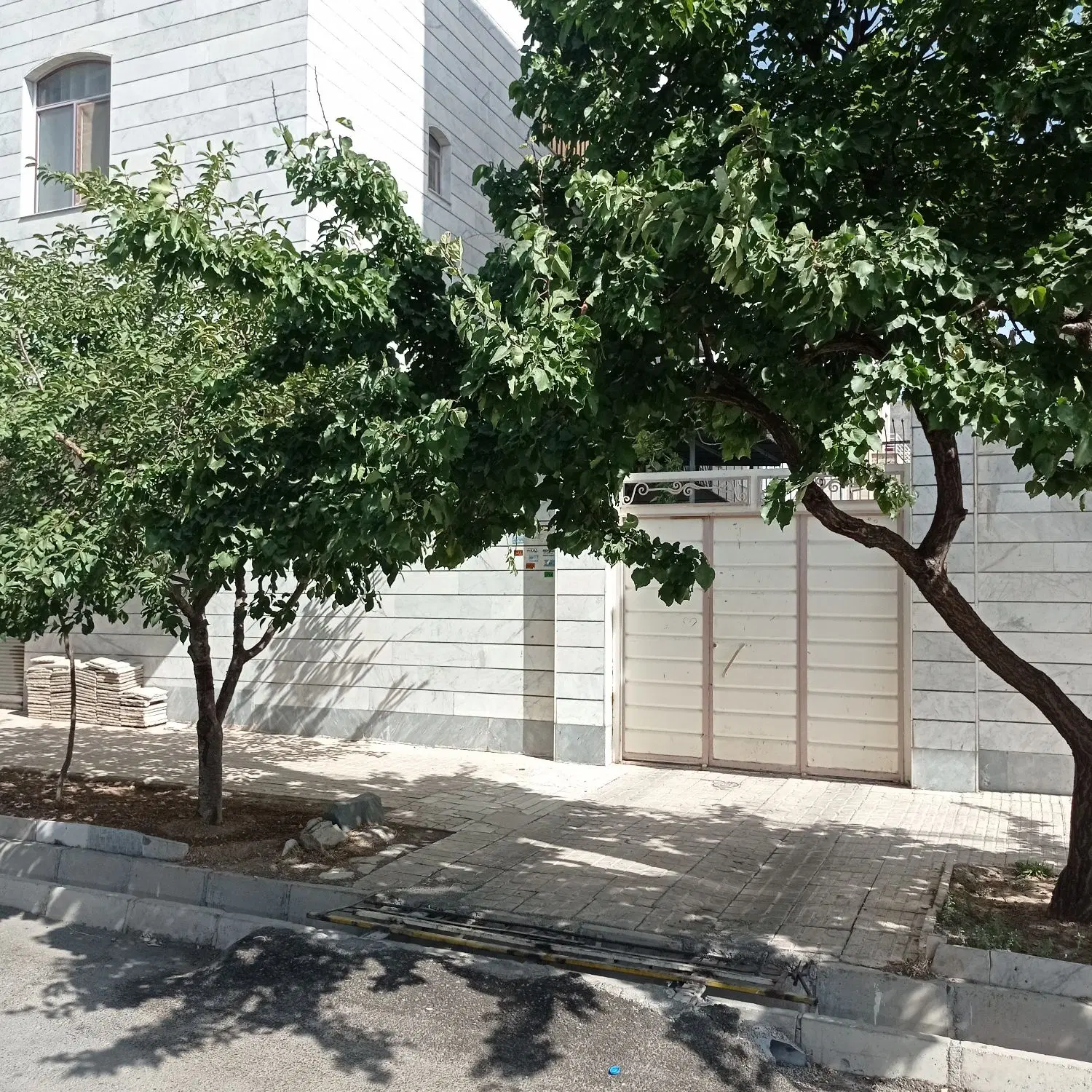 اجاره منزل مسکونی اندیشه زنجان
