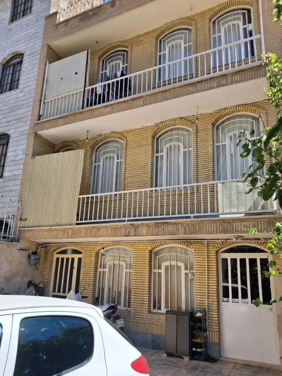 ویلایی ۳طبقه