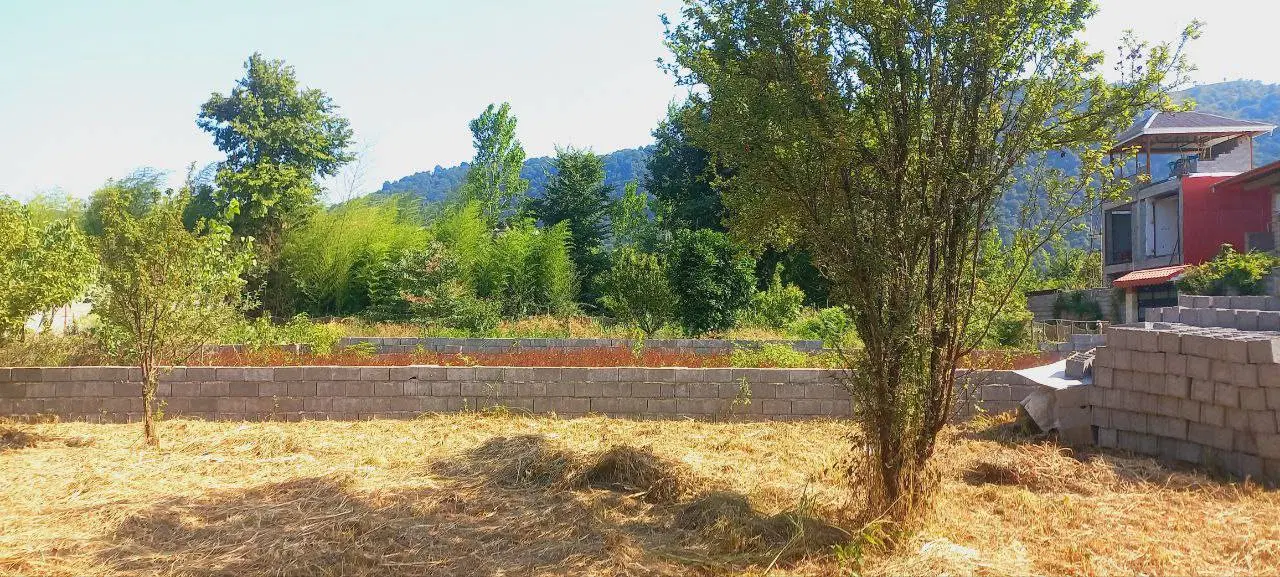 زمین مسکونی