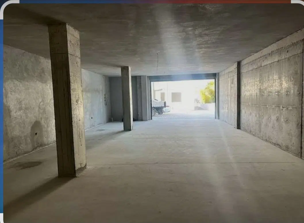 ۱۰۰متر انبار ماشین رو تا درب ورودی