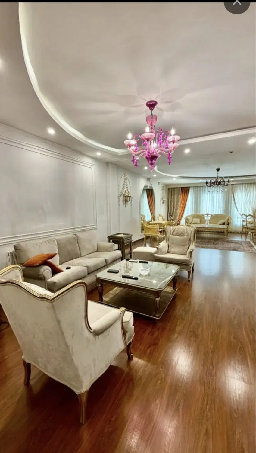 آپارتمان 105 متری  سر 3نبش هجرت 6