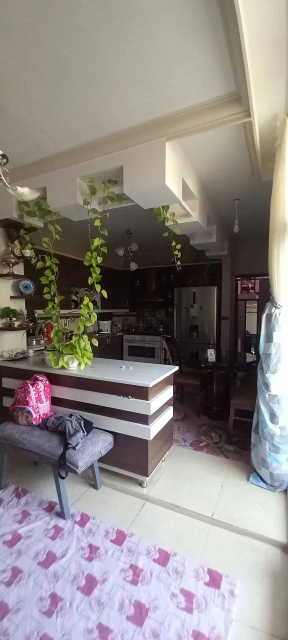 آپارتمان ۸۵ متری میدان شهدا