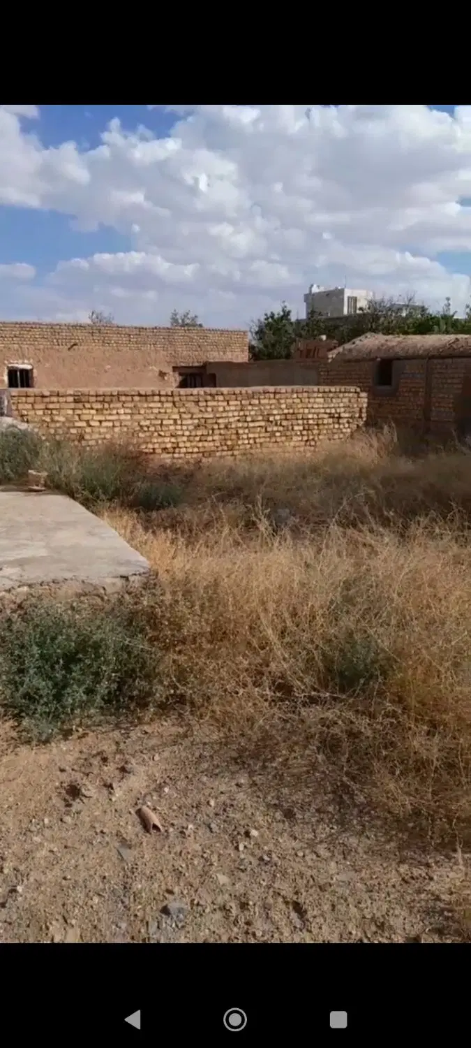 خوانه فروشی ۷۰۰ متر