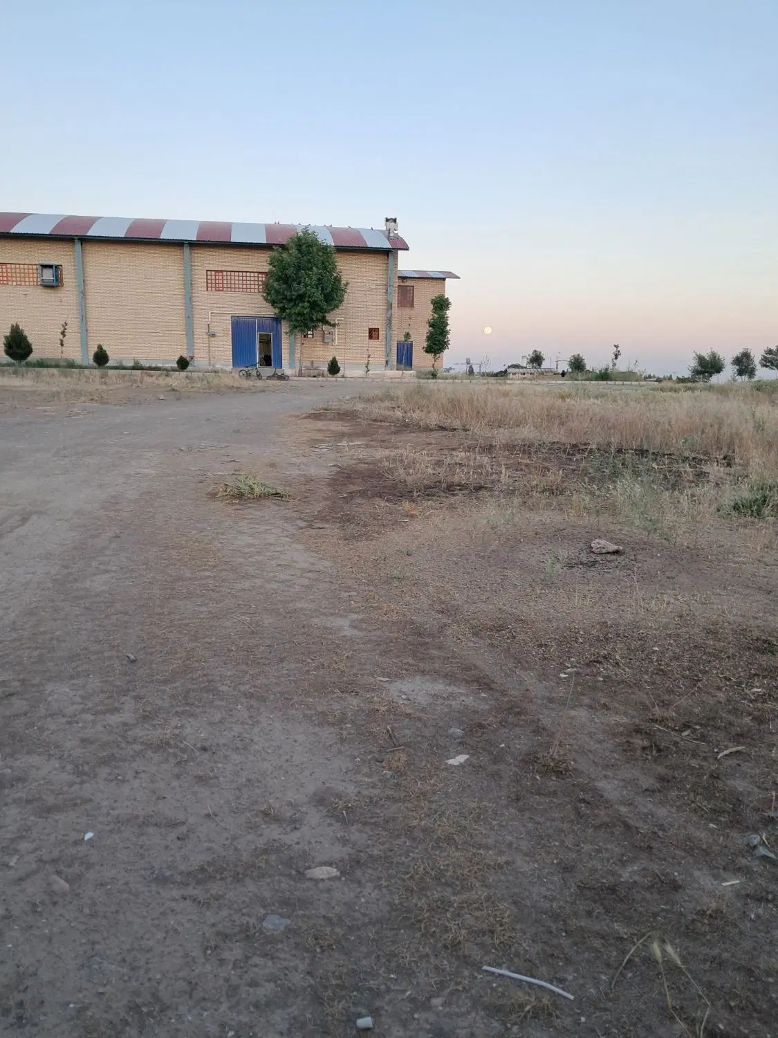 زمین مسکونی کورانه