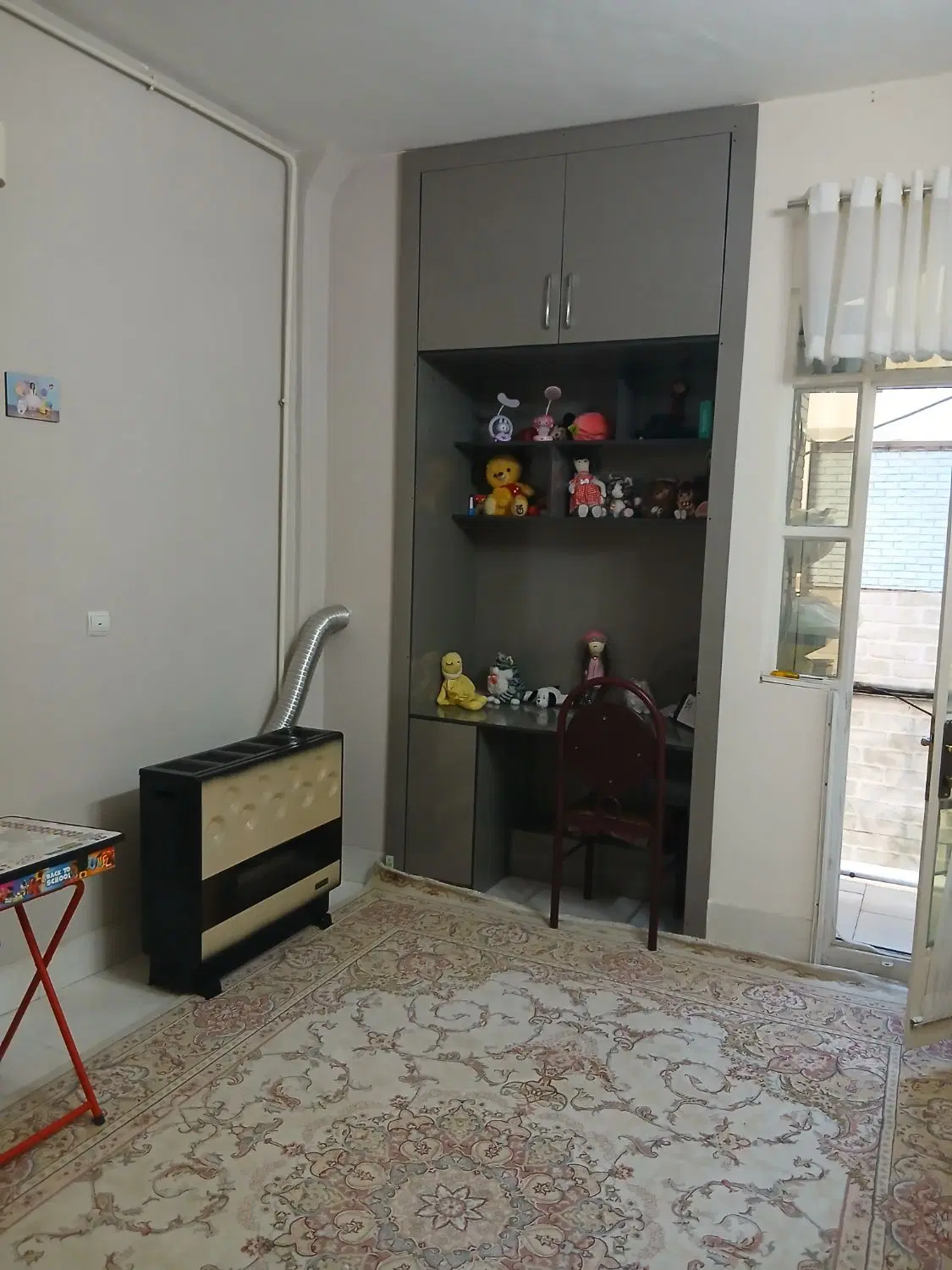 آپارتمان تک واحدی دو خوابه