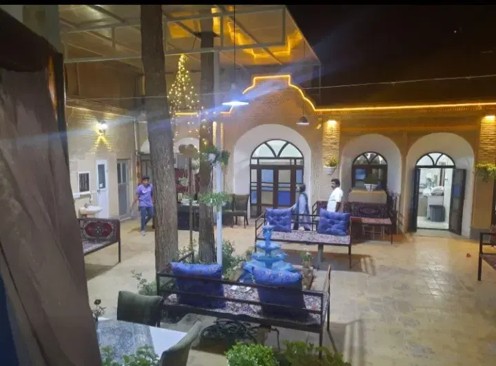 اجاره روزانه سوئیت همکف تمیز جنب پل ۹ دی