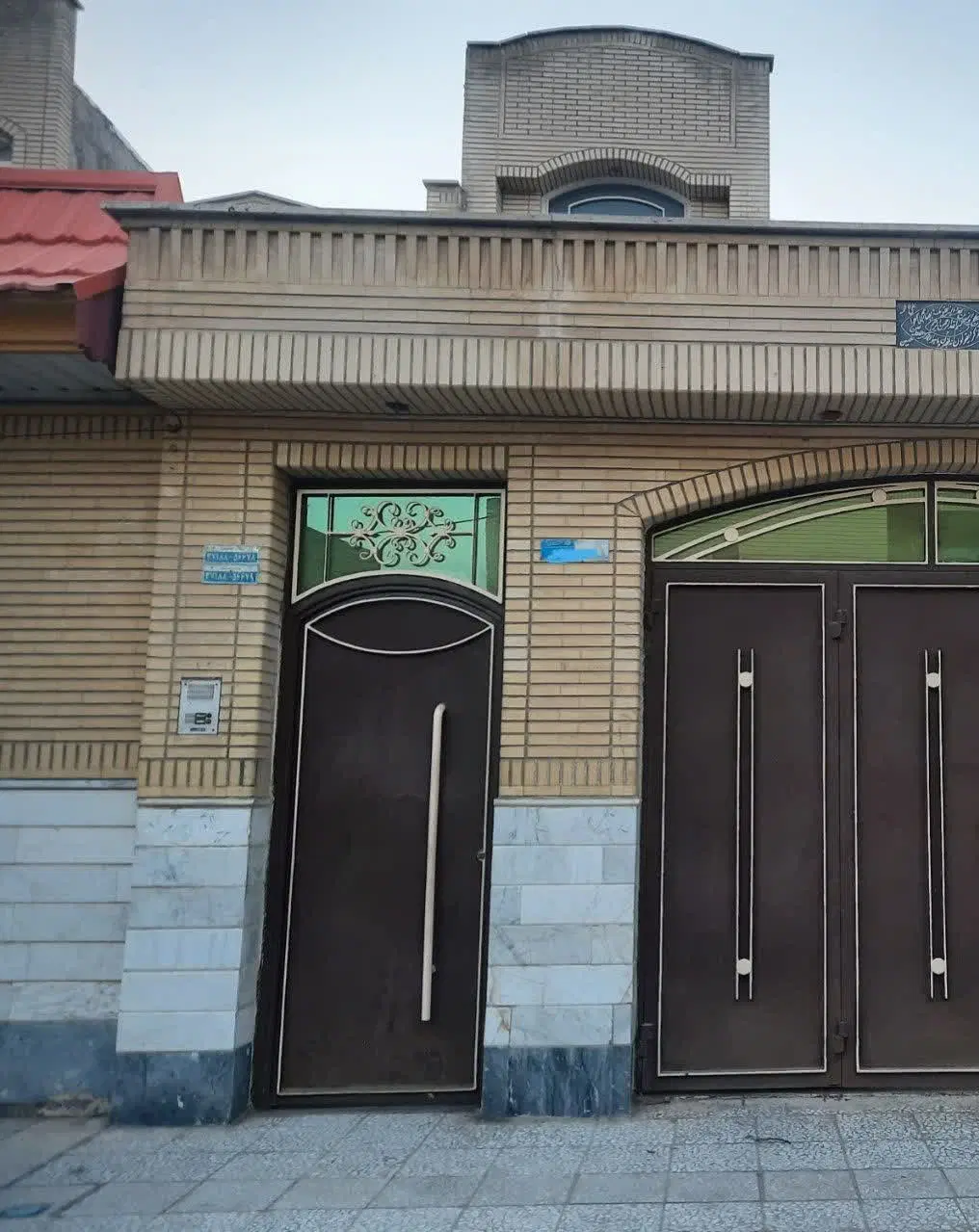 زیر زمین مسکونی تمیز