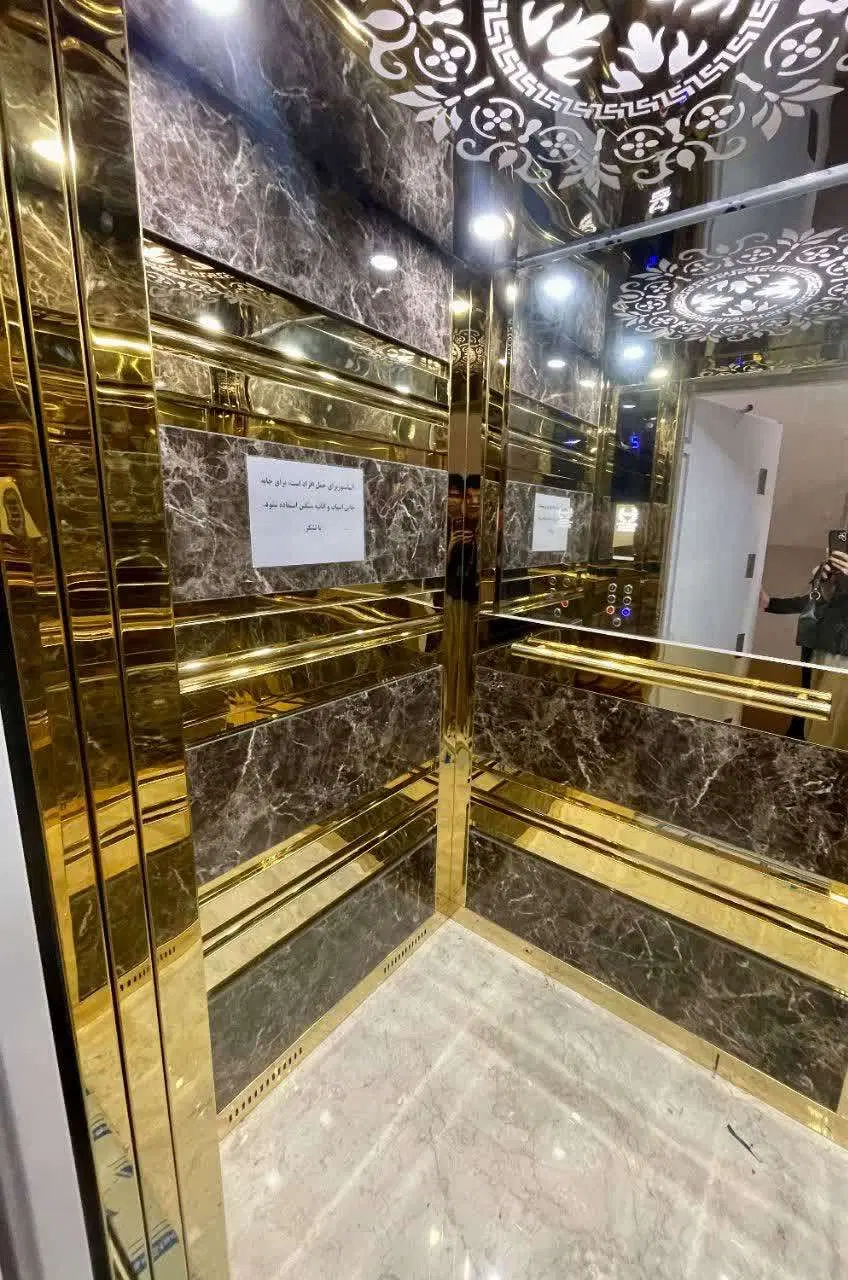 واحد پارکینگ دار لوکس(آسانسور و پارکینگ اختصاصی)
