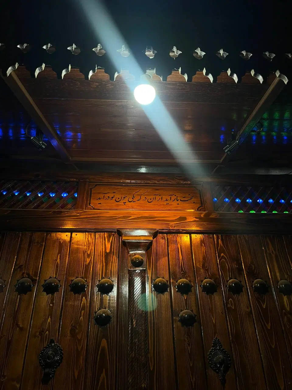 خانه ویلایی خیابان رزمندگان