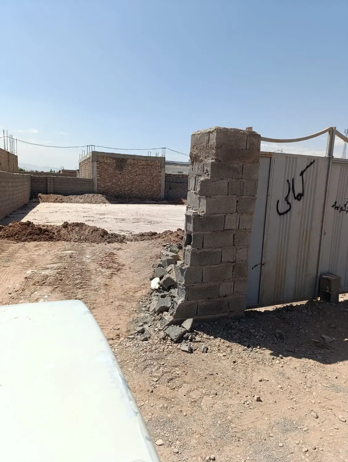 چند قطعه زمین در حسین آباد شفته شده