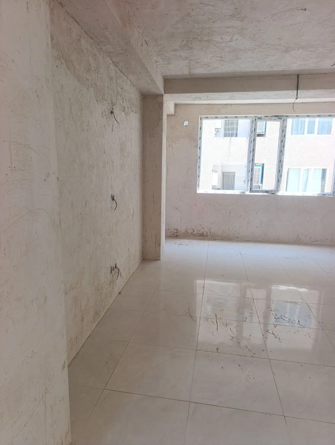 واحد 92متری