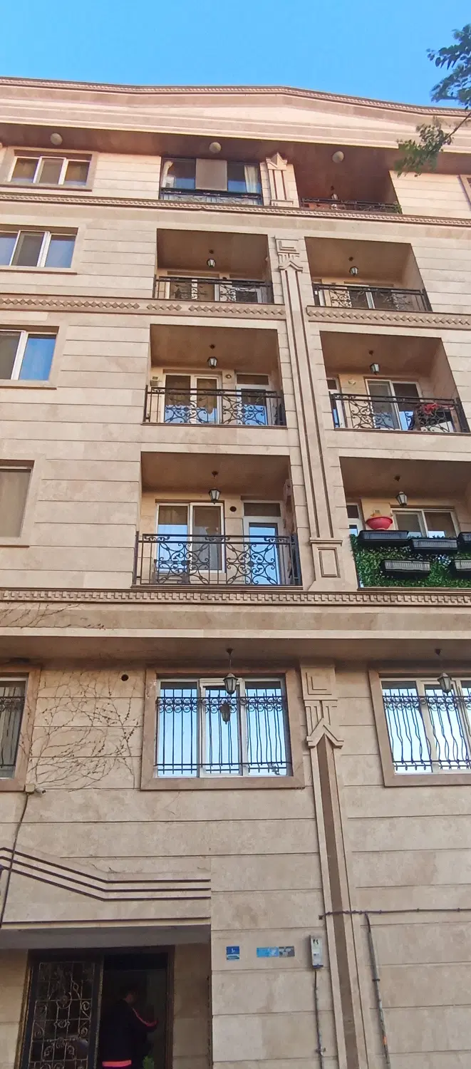83 متر آپارتمان 2خوابه در بهار شمالی