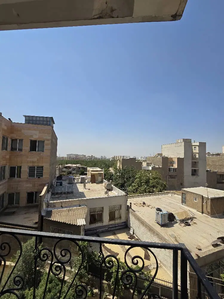 ۱۰۵ متر ۳ خواب فول امکانات شهر زیبا
