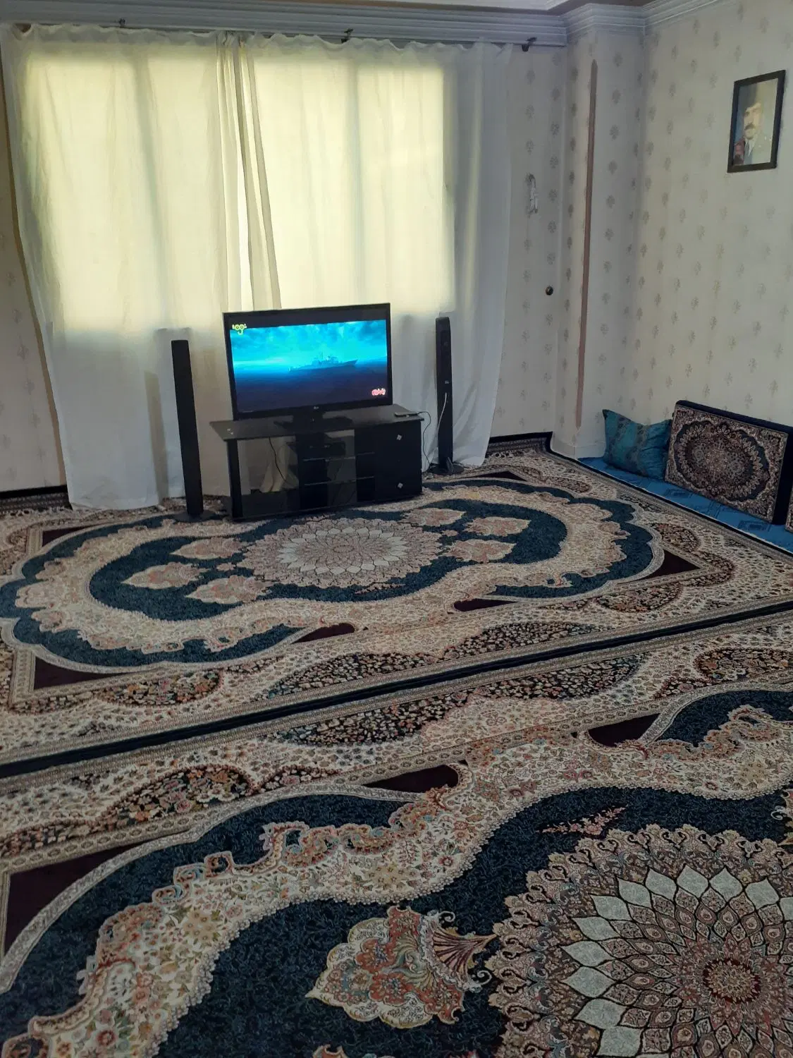 ۵۷ متر_ سند دار طبقه دوم_۳ نبش نورگیر