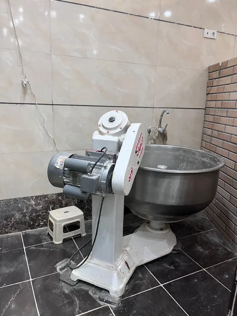 اجاره مغازه نانوایی نان خشک
