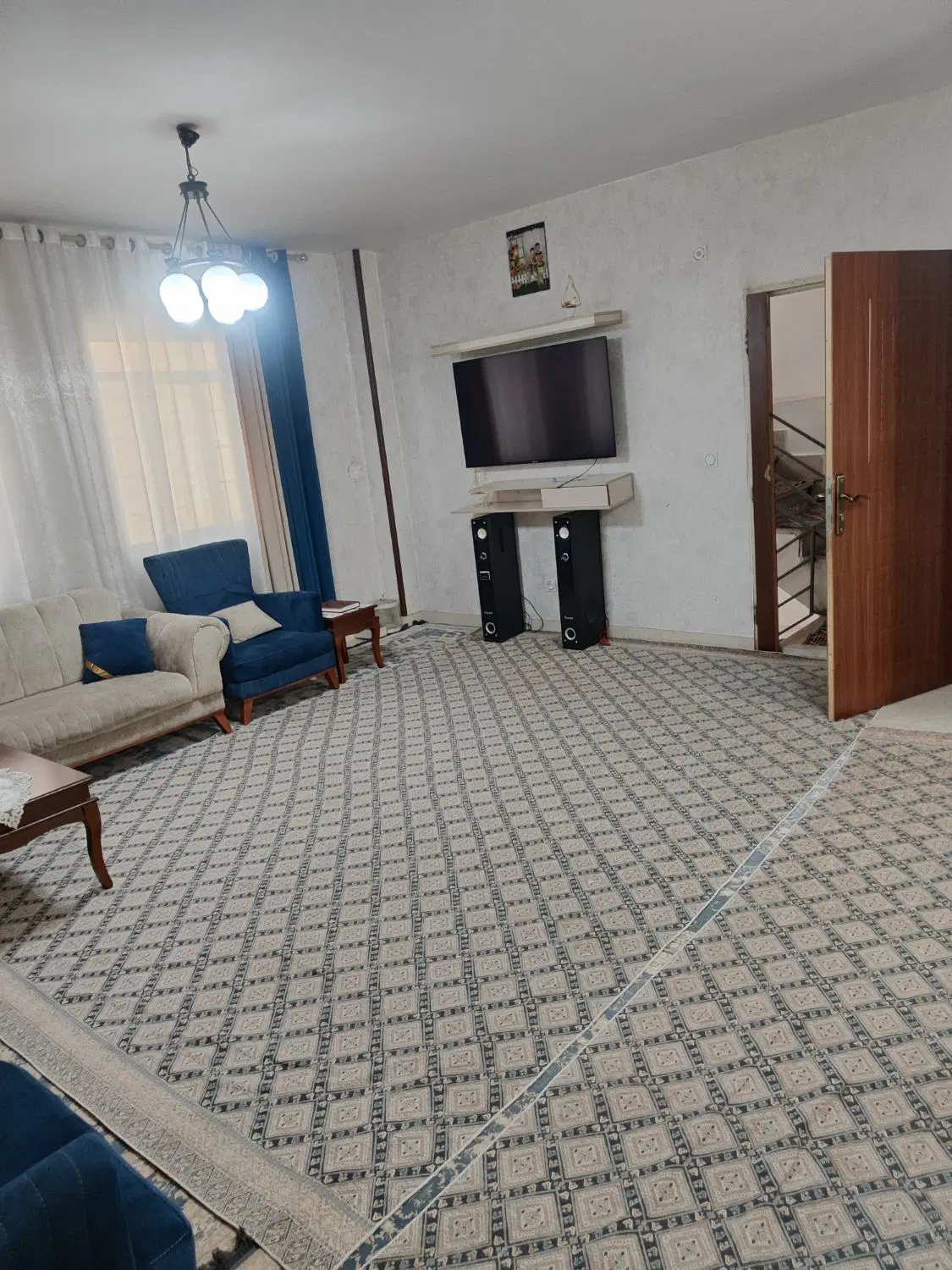ساختمان ط اول 90 متری