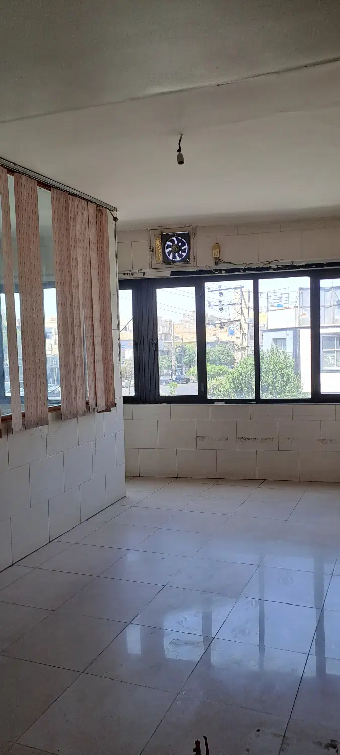 رهن و اجاره  ملک 80 متری موقعیت  اداری و تجاری