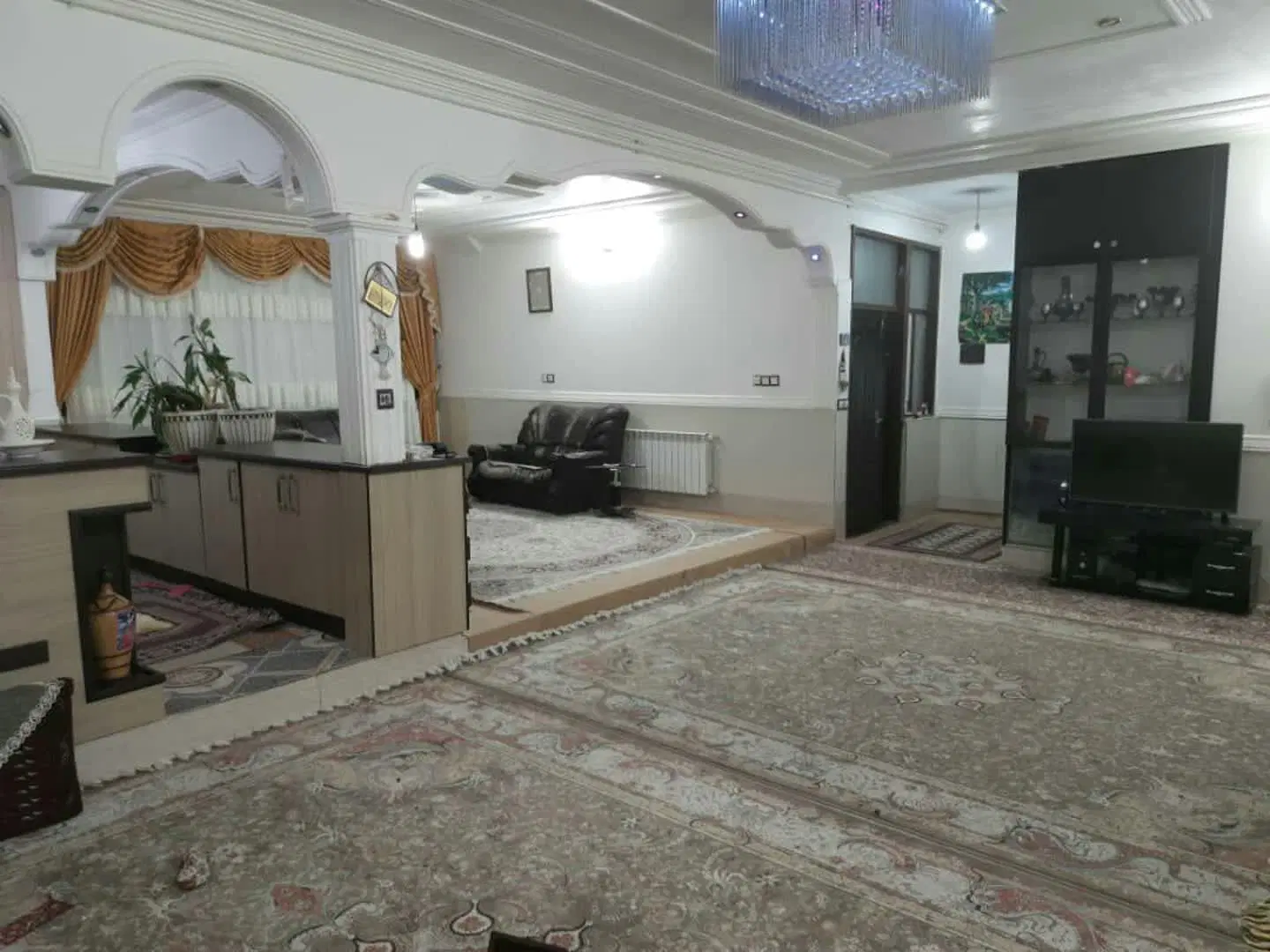 دوطبقه شمالی خ بهشتی