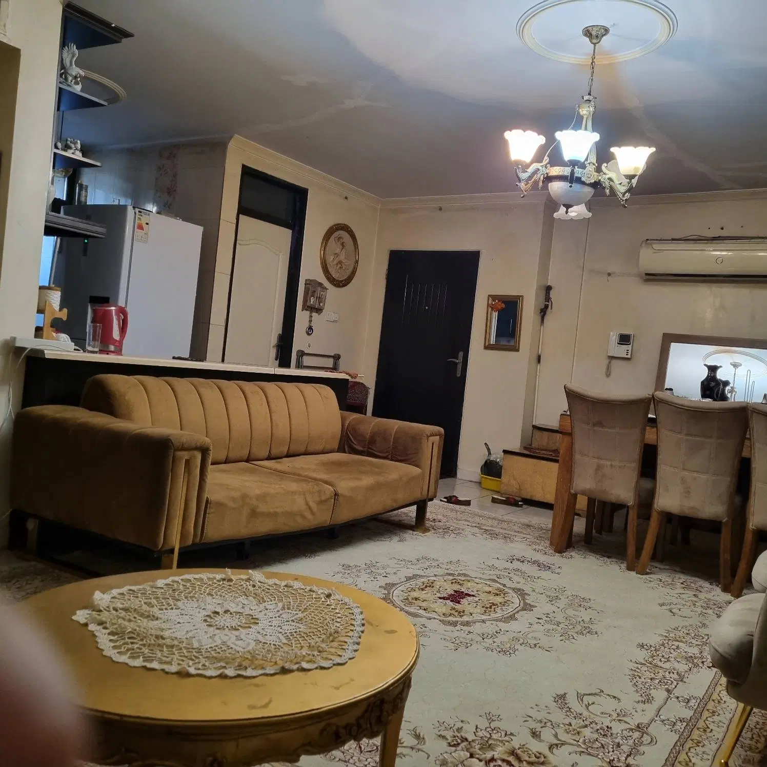 اپارتمان ۶۴ متری  دو خوابه طبقه اول