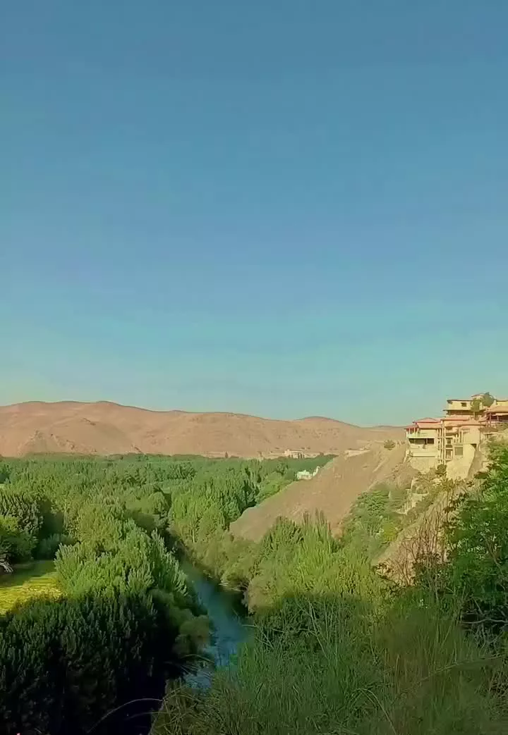 زمین فروشی