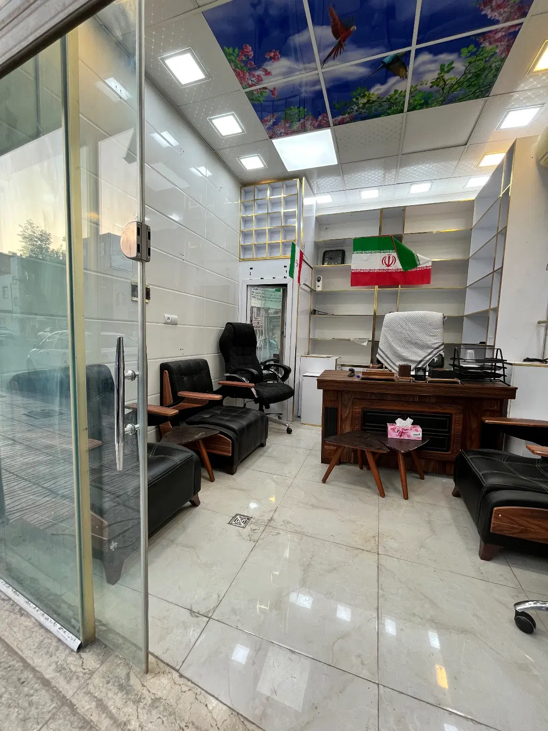 فروش مغازه ۱۴مترو نیم