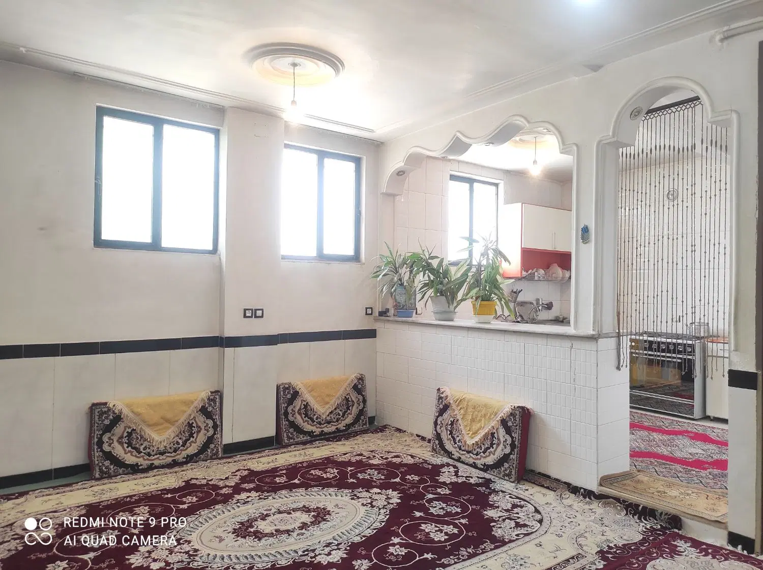 خانه ۷۵ متری ماشین رو