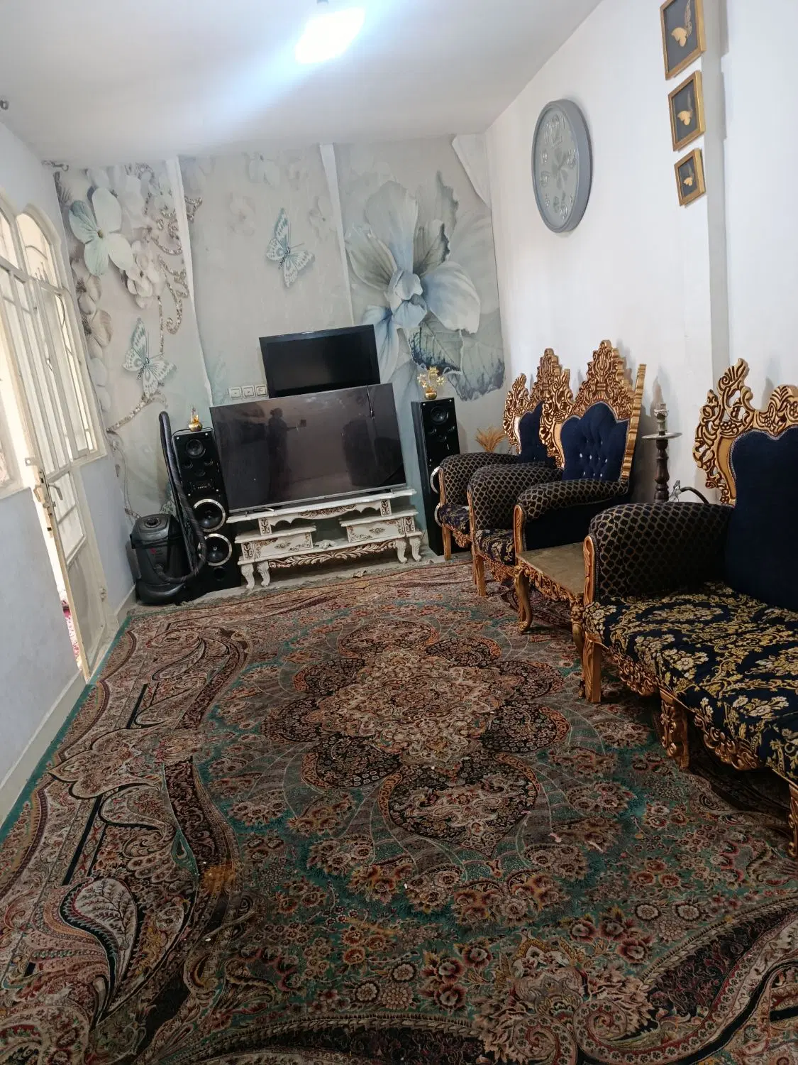 خونه دو طبقه حصار امیر خیابان علامه