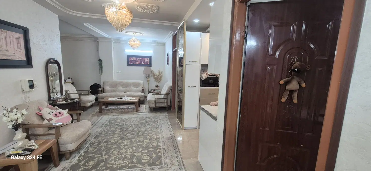 واحد ۷۲متری شیک بدون ریالی هزینه آزادگان