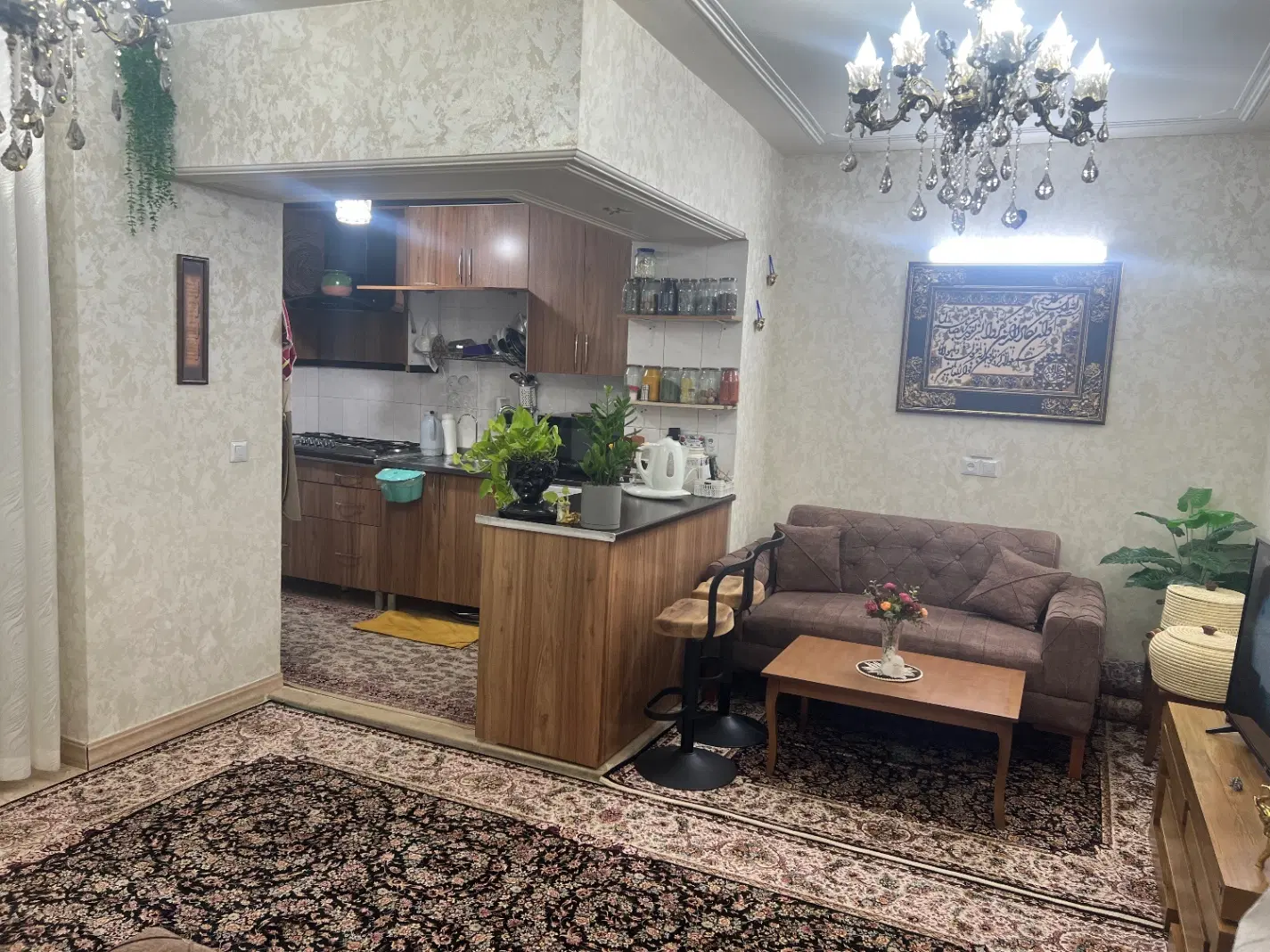 واحد ۴۴ متری یاسمین همکف