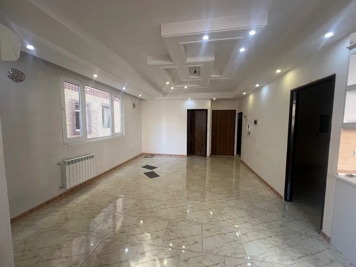 واحد ۸۰ متری تمیز و کوچه ۱۲ متری