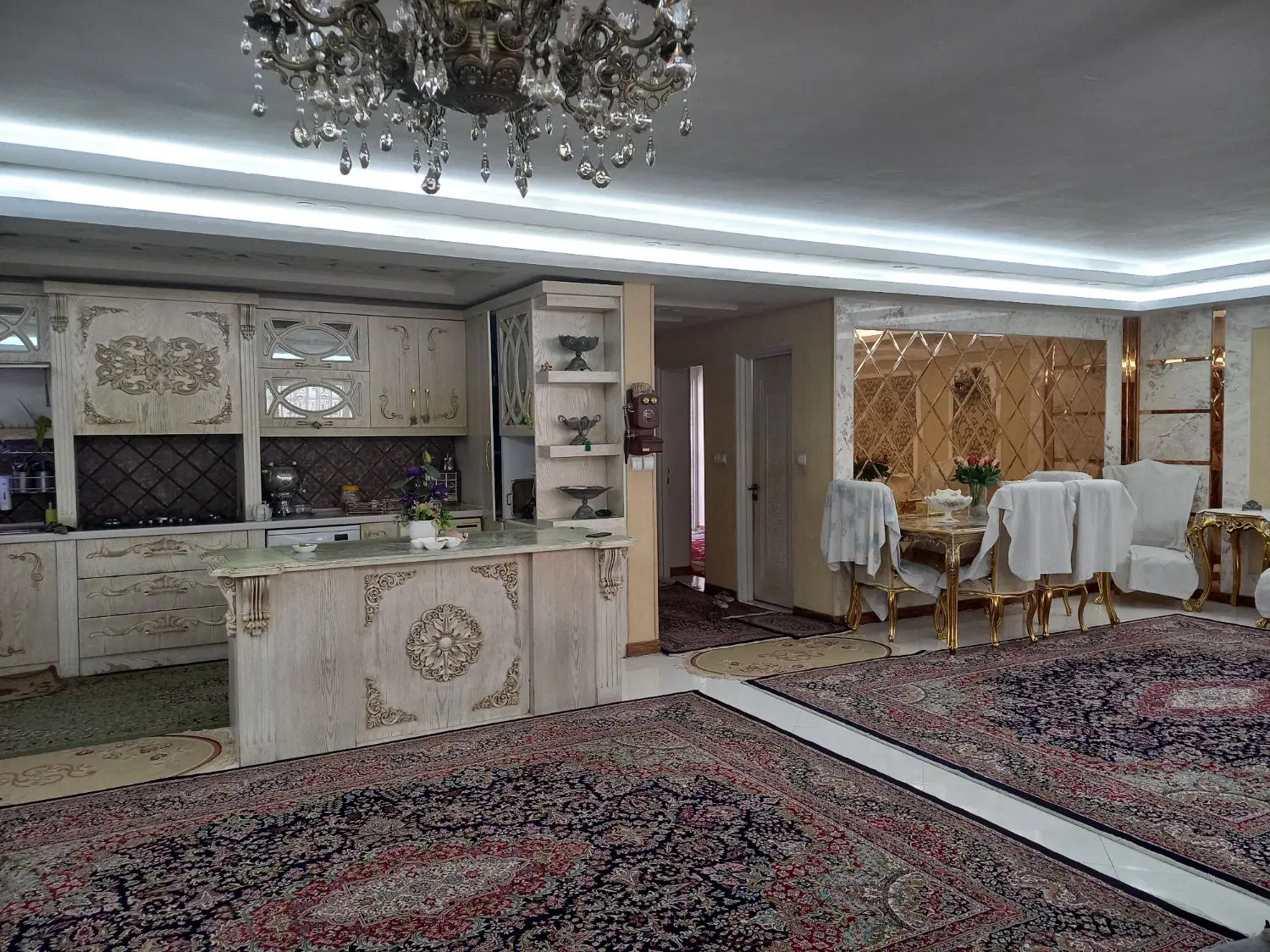 ویلایی ۳۳۰ متری