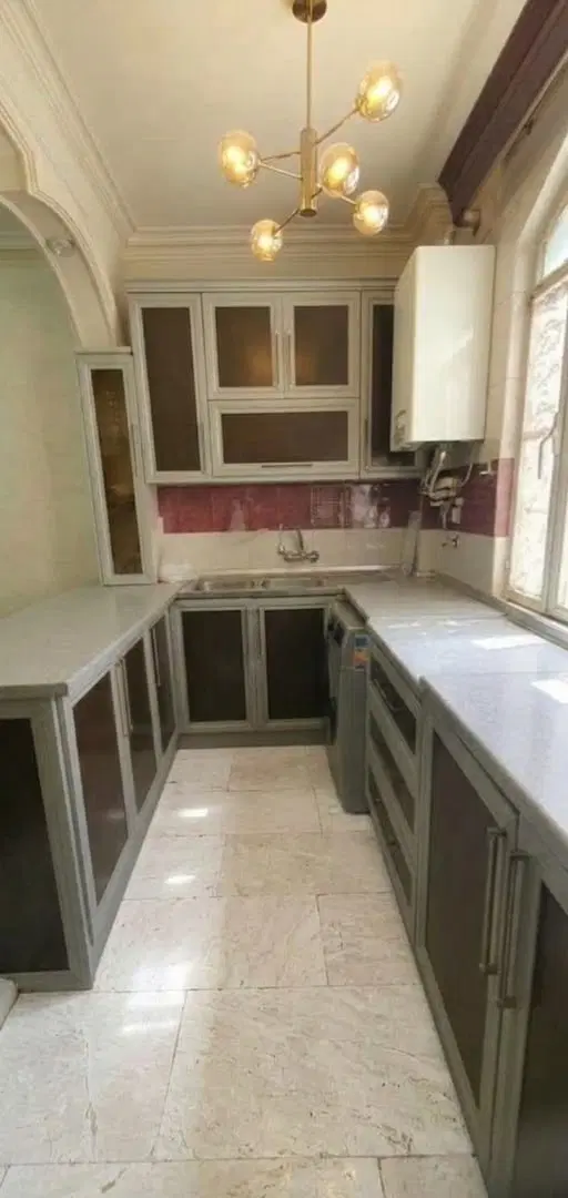 55متری با پارکینگ غربی فلکه سوم