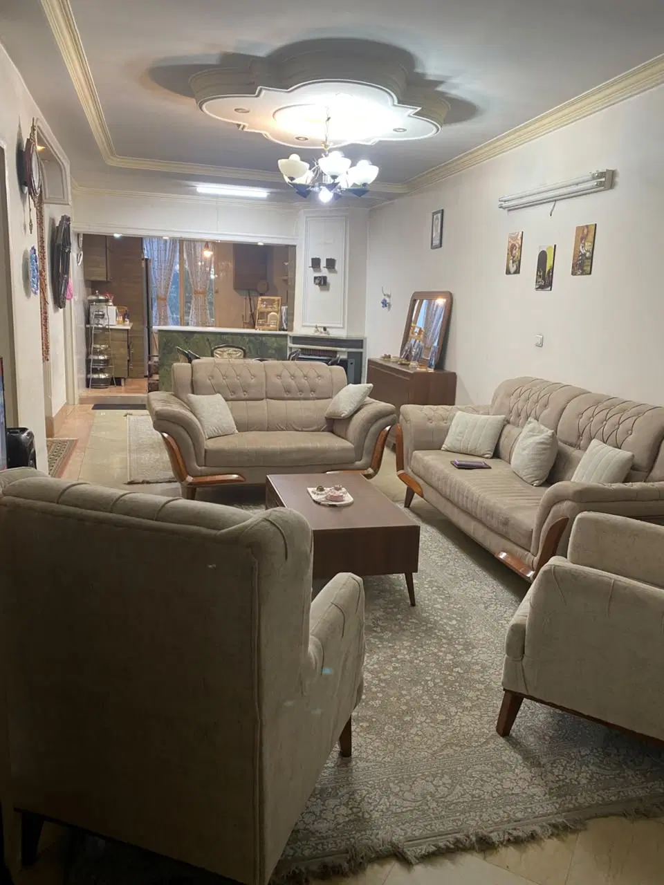 آپارتمان ۹۳ متری شاهین ویلا
